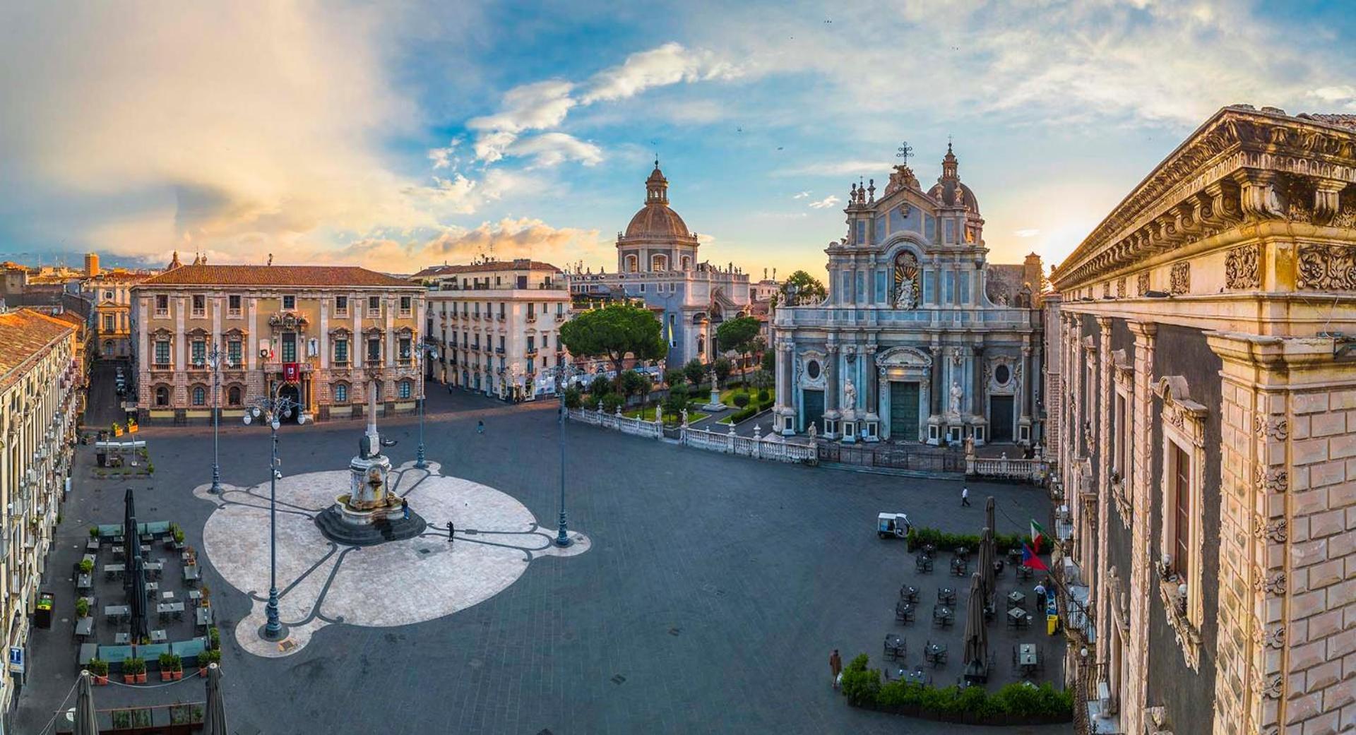 Esclusivo Con Vista Duomo E 5 Balconi Catania