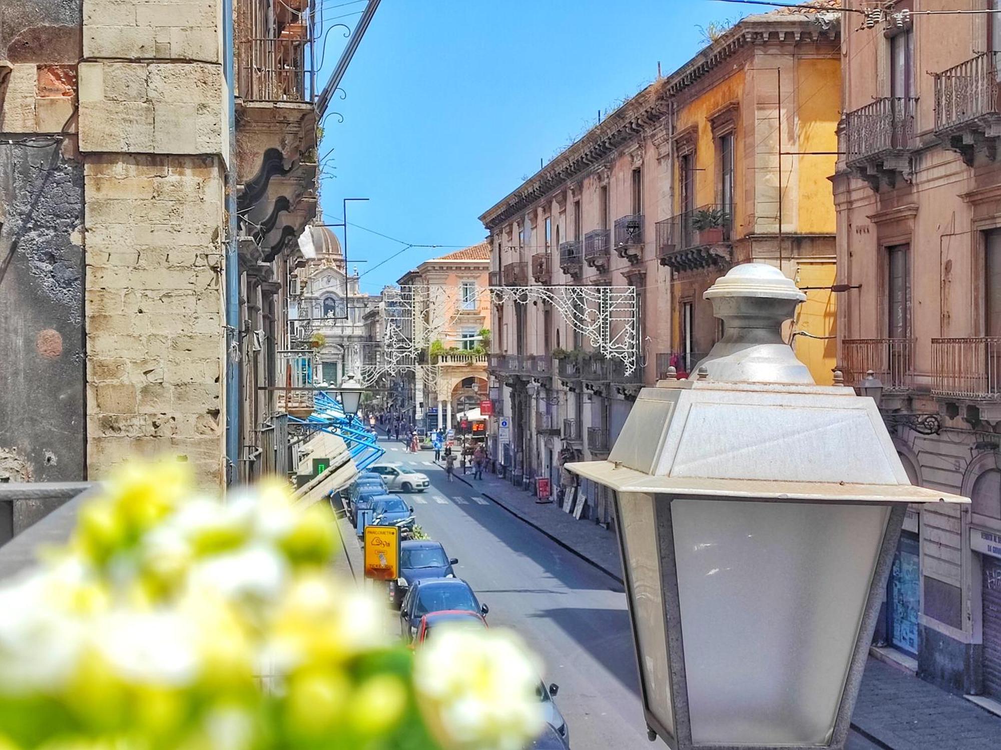 Appartamento Esclusivo Con Vista Duomo E 5 Balconi Catania